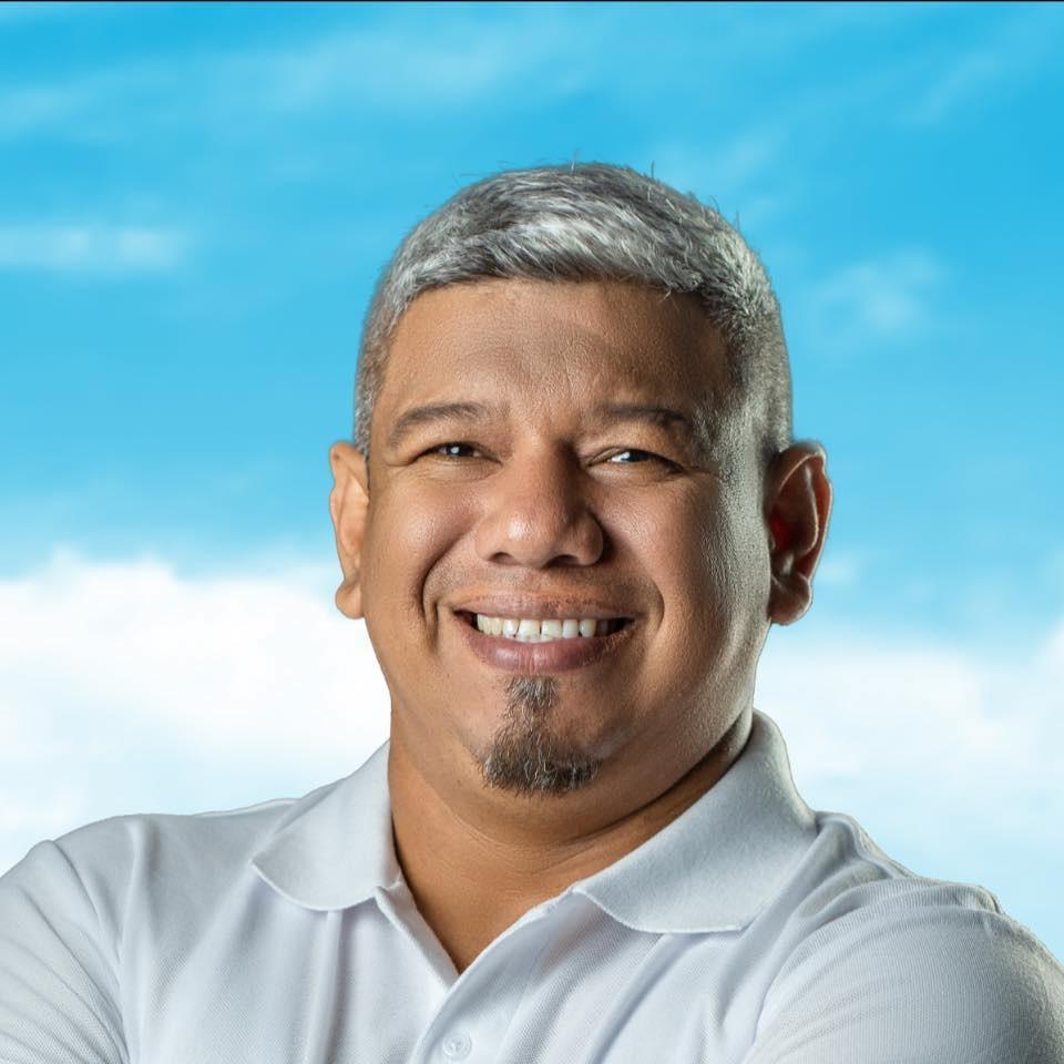 Christian Molina.  Director del Núcleo de Santa Elena.