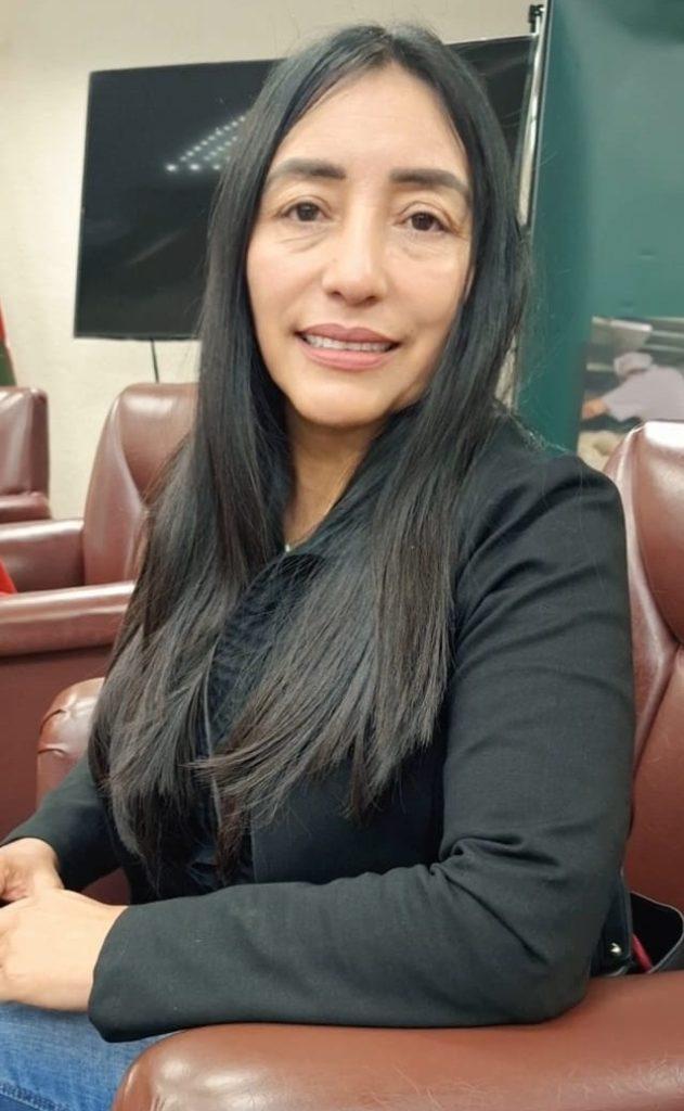 Nohemí Salazar Directora del Núcleo de Tungutahua.